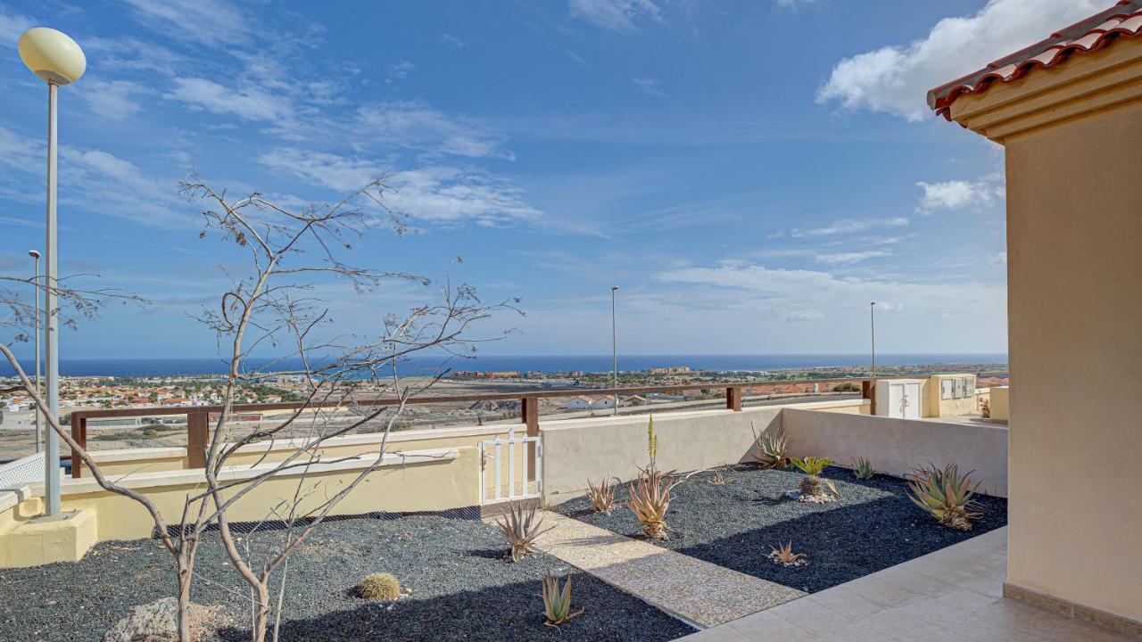 Private Terrace Home - Parking - Pool Caleta De Fuste Ngoại thất bức ảnh